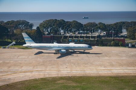 Buenos Aires, Argentina - August 16 2013: The airplane used by the president Cristina Kirchner to flight from Buenos Aires to Rio Gallegos since 2003 to 2015. It's a boeing 757 bought by the president Carlos Menem. Picture taken in Airport Jorge Newbery, のeditorial素材