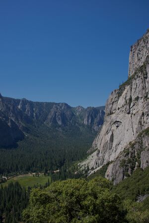 Cliffs in Yosemite  2 の写真素材