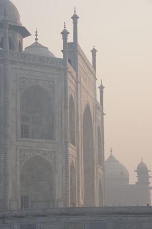Front of Taj Mahal from the sideの写真素材