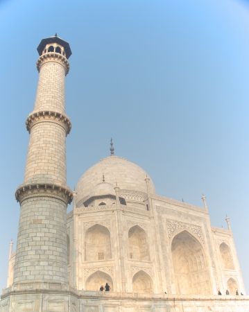Wide angle view of Taj Mahalの写真素材