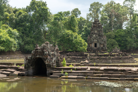 Stone monuments in ponds at Neak Peanの写真素材