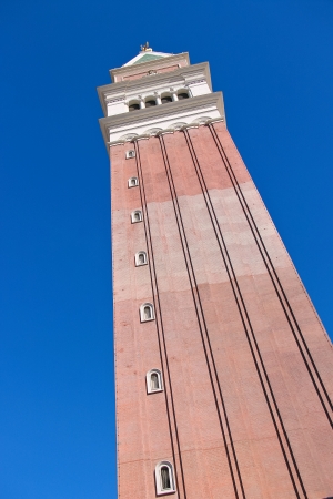 LAS VEGAS, NEVADA, USA - OCTOBER 20 : Venetian Hotel on October 20, 2013 in Las Vegas, Realistic replica tower of St Mark's Campanile in Venice, Italy. のeditorial素材