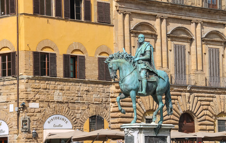 FLORENCE, ITALY - MAY 08, 2014: Equestrian statue of Cosimo de 'Medici. Florence, Italyのeditorial素材
