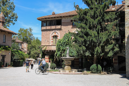 Grazzano Visconti, Italy - August 07, 2016: Tourists in the courtyard of ancient castleのeditorial素材