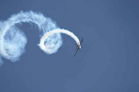 Plane doing loopsの写真素材