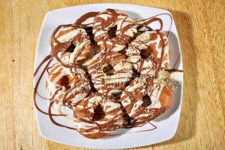 GREEK LOUKOUMADES WITH SYRUP OR CHOCOLATE