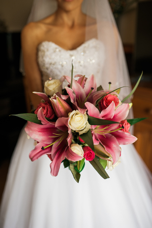 Bride holding bouquetの写真素材