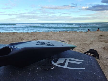 A board and fin setting to surf barrels and waves