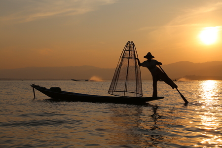 Traditional fisherman, Inle Lakeの写真素材