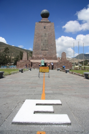 Mittad del mundo, middle of the world at latitude 0 in Ecuadorのeditorial素材