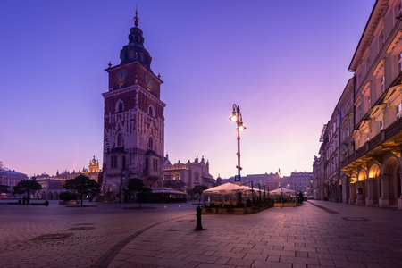 Krakow / Poland - November 15 2017: Early morning at the famous main square of the Old Town of Krakowのeditorial素材
