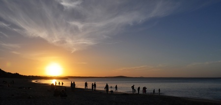 Noosa, Australia - July 03, 2009: Unidentified people on Noosa Beach at Sunset, Queensland Australia.のeditorial素材