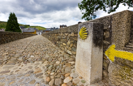 Roman bridge in Molinaseca,El Bierzoの写真素材
