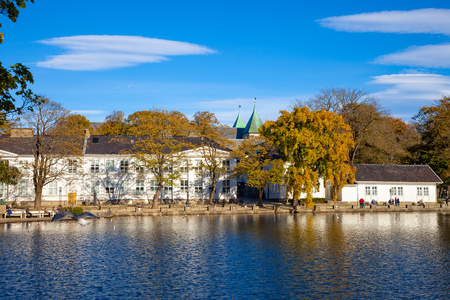 People relaxing in City Park on a beautiful autumn day, on October 14, 2016 in Stavanger, Norway.のeditorial素材