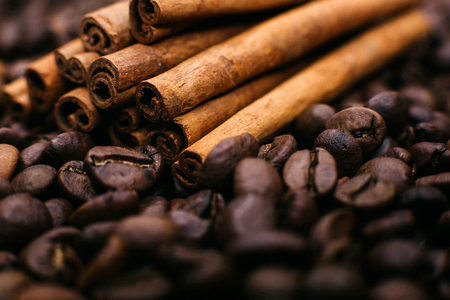 Coffee and cinnamon sticksの写真素材