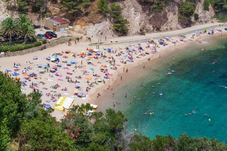 people on the beachのeditorial素材