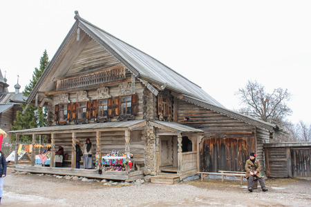 People in old-Russian House. Holiday Carnival in general Vitoslavlitsy near Novgorod.のeditorial素材