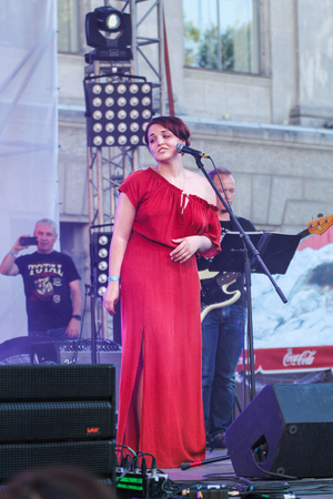 Soloist in the red dress. Annual international festival of jazz and blues in St. Petersburg.のeditorial素材