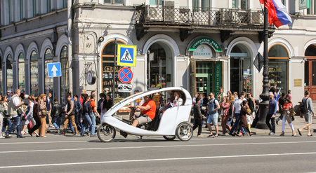 Guided bicycle transport. Celebration day of victory in the center of St. Petersburg.のeditorial素材