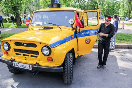 The parade of retro transport and cars on the day of the city in St. Petersburg.のeditorial素材