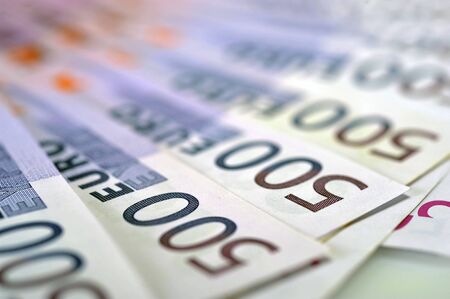 500 Euro money banknotes