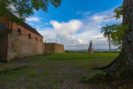 Paramaribo Suriname - August 2019: Statue Of Queen Wilhelmina Next To Fort Zeelandia.のeditorial素材
