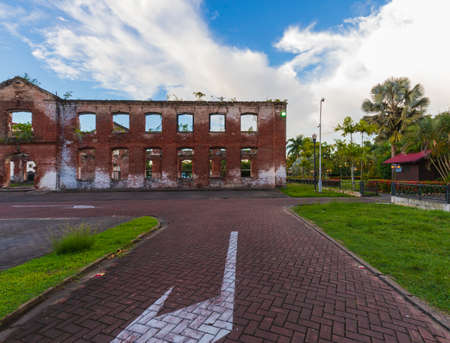 Paramaribo, Suriname - August 2019: Ruins From 1790 Near Fort Zeelandia. Originally Built As A Barrack And Operated As A Warehouse For Food.のeditorial素材