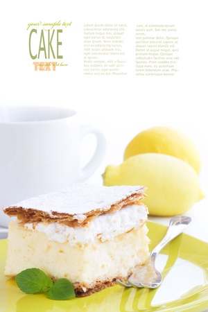 vanilla and custard cream cake dessertの写真素材