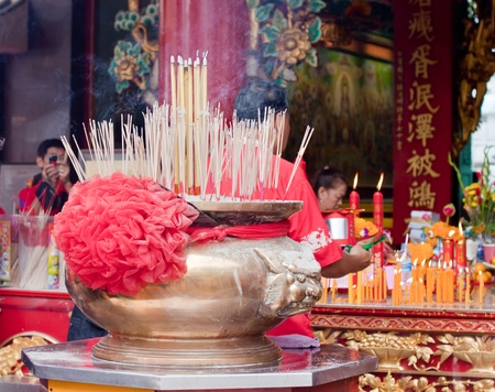 BANGKOK,Chinatown/THAILAND-February 10:Chinese New Year traditions Chinese New Year Celebrations on February 10, 2013 in BANGKOK のeditorial素材