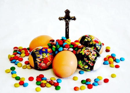 Easter set rests on the festive tableの写真素材