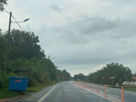 View on the road in Jalan Guntung to Jalan Saujana.