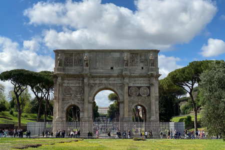 Rome, Italy April 23, 2022: Arch of Constantine, the Arc de Triomphe in Rome between the Colosseum and the Palatine, the ancient triumphal arch.のeditorial素材