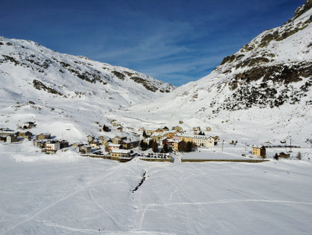 View of the village of Montespluga in the Italian Alpsの写真素材