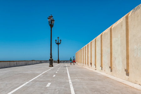 Seaside promenade in Cadiz (Spain)の写真素材