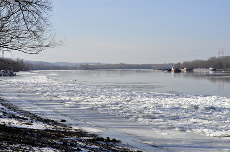 Ice sheets float on the river Danubeの写真素材
