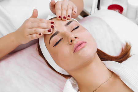 Cleansing peeling at the beauty salon.の写真素材