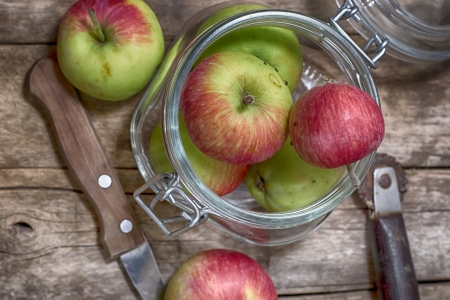 fragrant fresh applesの写真素材