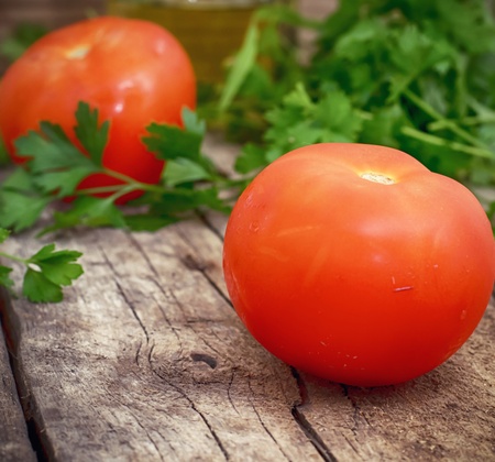 Two ripe tomatoesの写真素材