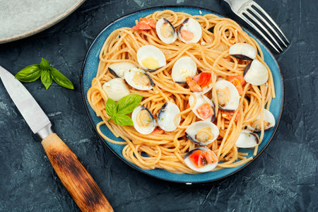 Linguini with clams, seafood pasta with clams and spaghettiの写真素材