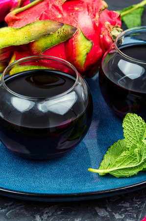 Refreshing dragon fruit juice, healthy drink fruit. Dragon fruit juice with mint.の写真素材