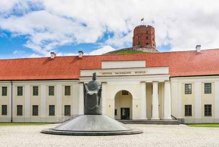 National Museum of Lithuania, a monument to King Mindaugas and Tower of Gediminas, Vilnius, Lithuaniaのeditorial素材