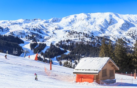 On the slopes of the ski resort of Meriber. Franceのeditorial素材