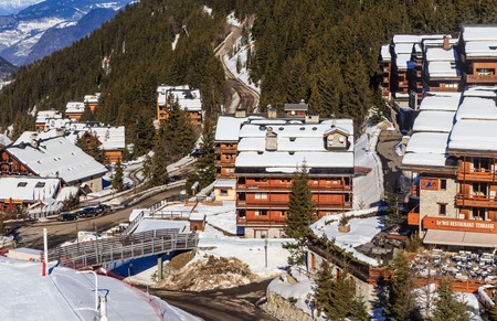 Chalet on the slopes of the valley Meribel. Ski Resort Meribel Village Center (1450 m). France