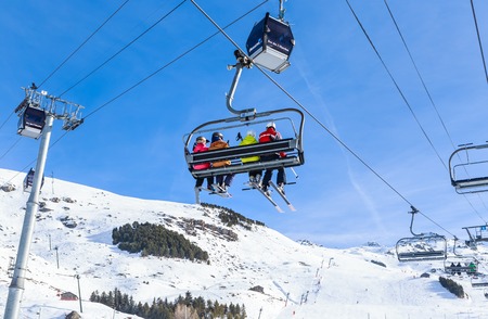 Ski lift.  Ski resort  Val Thorens. Village of Les Menuires. Franceのeditorial素材