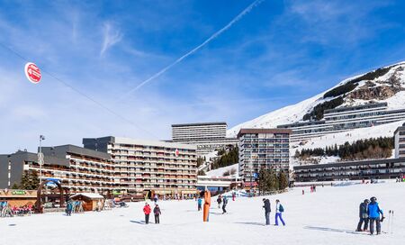 Ski resort  Val Thorens. Village of Les Menuires. Franceのeditorial素材