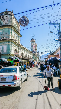 Street with colorful houses, Granada, founded in 1524, Nicaragua, Central Americaのeditorial素材