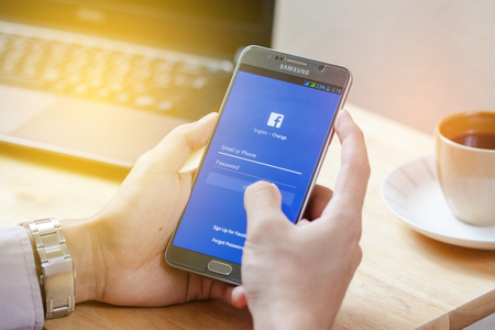 Sakon Nakhon, THAILAND -August 1,2017: Facebook is an online social networking service founded in February 2004 by Mark Zuckerberg with his college roommates and is now a fortune 500 company.のeditorial素材