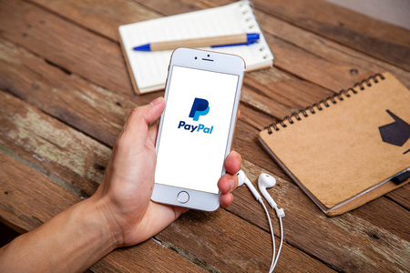 Sakon Nakhon, THAILAND -August 1,2017:PayPal the largest operator of electronic money it was founded in 1998. PayPal most popular way of reception and sending Internet of payments at the eBay auction.のeditorial素材