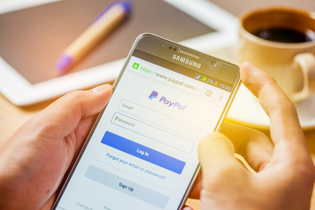 Bangkok, Thailand - November 24.2016:PayPal the largest operator of electronic money it was founded in 1998. PayPal most popular way of reception and sending Internet of payments at the eBay auction.のeditorial素材