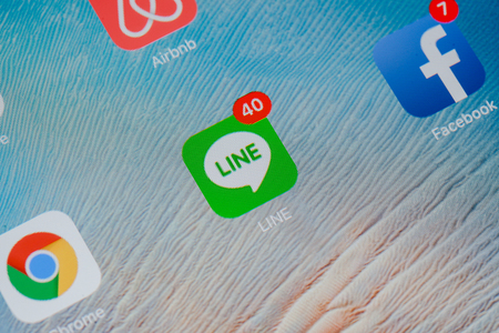 Bangkok,thailand - June 15, 2016: Line is a Japanese application for instant messaging on smartphones and computersのeditorial素材